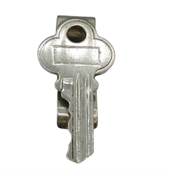 SWANK Silver tone Key Novelty Tie Bar - Picture 6 of 7